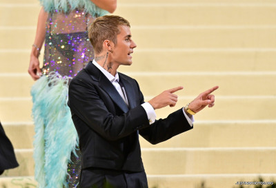 13.09 | Chegando no Met Gala 2021 — “In America: A Lexicon of Fashion”