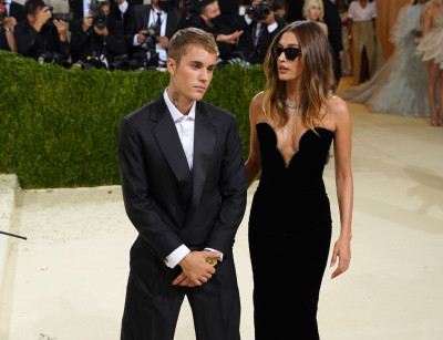 13.09 | Chegando no Met Gala 2021 — “In America: A Lexicon of Fashion”