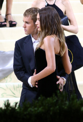 13.09 | Chegando no Met Gala 2021 — “In America: A Lexicon of Fashion”
