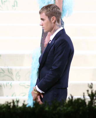 13.09 | Chegando no Met Gala 2021 — “In America: A Lexicon of Fashion”