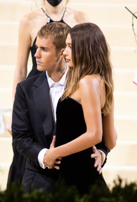 13.09 | Chegando no Met Gala 2021 — “In America: A Lexicon of Fashion”