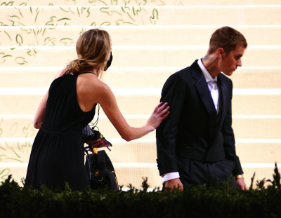 13.09 | Chegando no Met Gala 2021 — “In America: A Lexicon of Fashion”