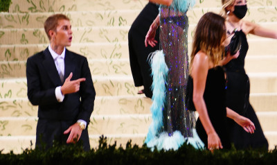 13.09 | Chegando no Met Gala 2021 — “In America: A Lexicon of Fashion”