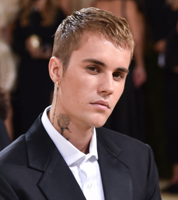 13.09 | Chegando no Met Gala 2021 — “In America: A Lexicon of Fashion”