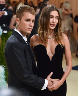 13.09 | Chegando no Met Gala 2021 — “In America: A Lexicon of Fashion”