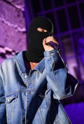 13.09 | Performando no Met Gala 2021