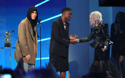 12.09 | MTV Video Music Awards (Show)
