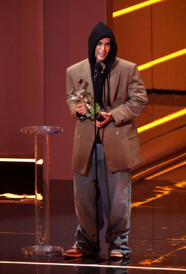 12.09 | MTV Video Music Awards (Show)