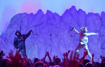 12.09 | Performando no MTV Video Music Awards com The Kid Laroi