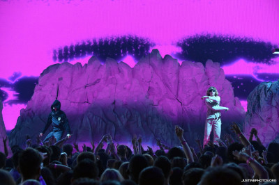 12.09 | Performando no MTV Video Music Awards com The Kid Laroi