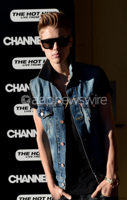 16.07 | Justin Bieber chegando no Bieber Live In Australia