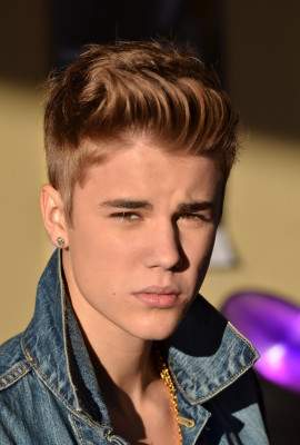 16.07 | Justin Bieber chegando no Bieber Live In Australia