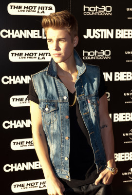16.07 | Justin Bieber chegando no Bieber Live In Australia