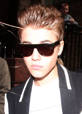 27.04 | Justin Bieber chegando no Tribeca Film Festival