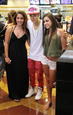 23.07 | Justin Bieber no cinema, em Los Angeles