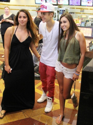 23.07 | Justin Bieber no cinema, em Los Angeles
