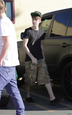 01.05 | No Shakey's Pizza Parlor em Los Angeles