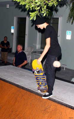 02.01 | Andando de skate em Miami