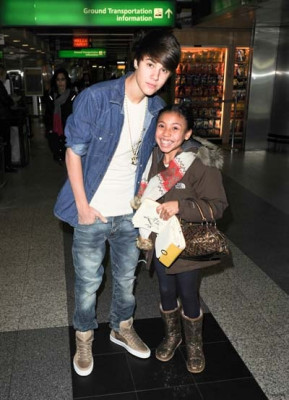 02.12 | Justin Bieber no LaGuardia Airport