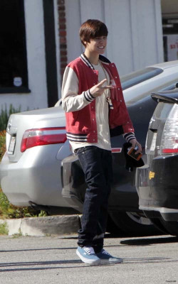 25.02 | Justin Bieber no Sushi Dan