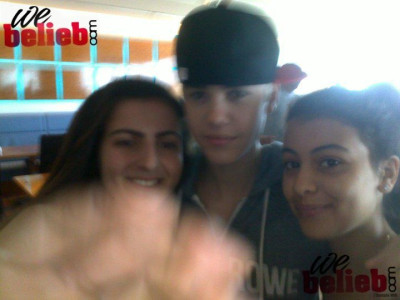 17/03 - Justin Bieber no aeroporto