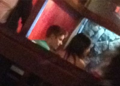 04.01 | Justin Bieber com fã no Benihana
