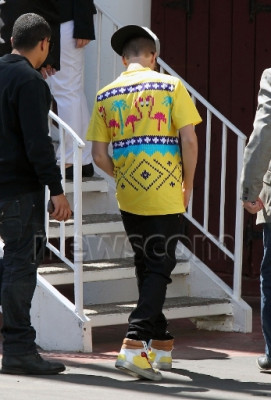 04.10 | Justin Bieber em Beverly Hills