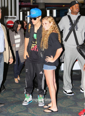 04.12 | Justin Bieber chegando em Miami