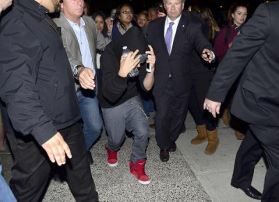27.04 | Justin Bieber deixando o Fuerza Bruta