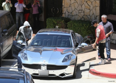 17.05 | Justin Bieber passeando em Los Angeles