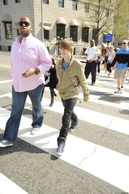 04.05 | Justin Bieber indo para a Casa Branca
