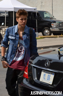 16.06 | Justin Bieber ensaiando para o MuchMusic Video Awards 2012