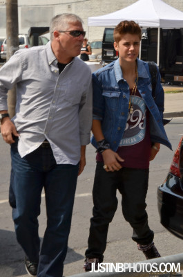 16.06 | Justin Bieber ensaiando para o MuchMusic Video Awards 2012