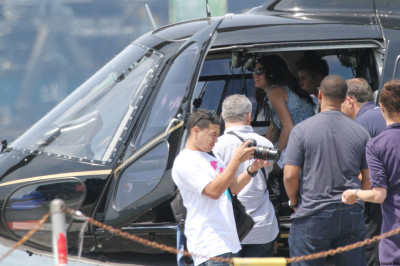 16.06 | Justin Bieber e Selena Gomez deixando o ensaiando para o MuchMusic Video Awards 2012