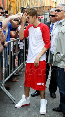 20.06 | Justin Bieber após participação no Late Show