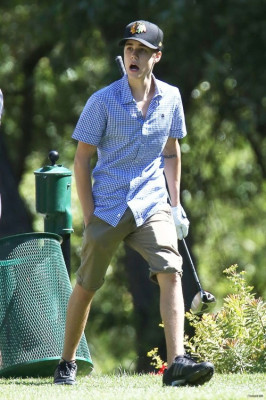 26.06 | Justin Bieber jogando Golf em Los Angeles