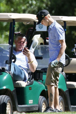 26.06 | Justin Bieber jogando Golf em Los Angeles