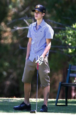 26.06 | Justin Bieber jogando Golf em Los Angeles
