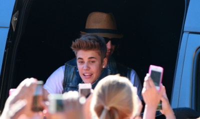 27.06 | Justin Bieber deixando os estúdios do The Tonight Show