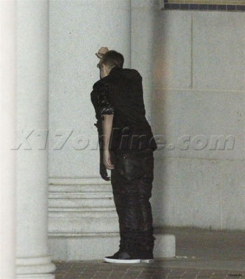 07.06 | Justin Bieber nos bastidores do clipe de As Long As You Love Me