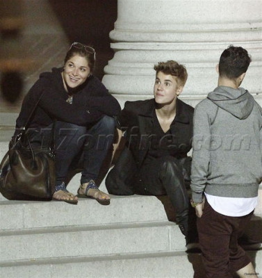 07.06 | Justin Bieber nos bastidores do clipe de As Long As You Love Me