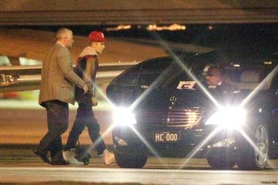 16.07 | Justin Bieber chegando em Sydney, Austrália