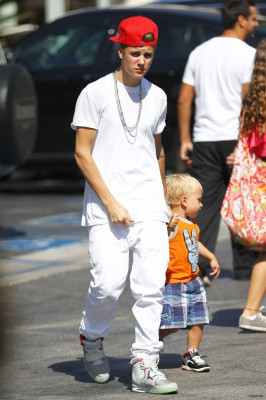 30.07 | Justin Bieber a caminho do King’s Fish House