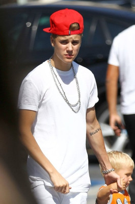 30.07 | Justin Bieber a caminho do King’s Fish House