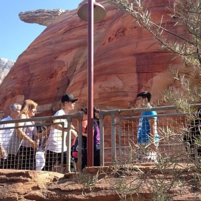 08.04 | Justin Bieber Disney com Scooter Braun e família