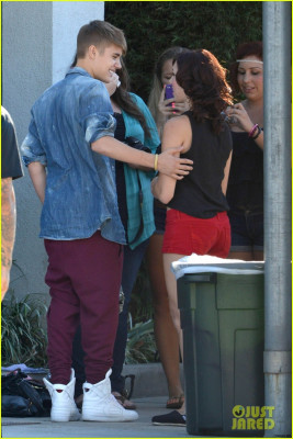 09.01 | Justin Bieber deixando ensaios para a Believe Tour