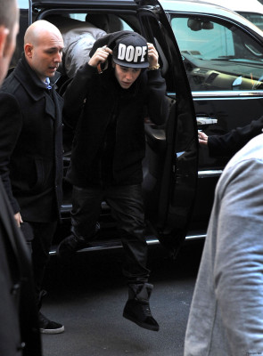 11.06 | Justin Bieber deixando ensaios do Victoria's Secret Fashion Show