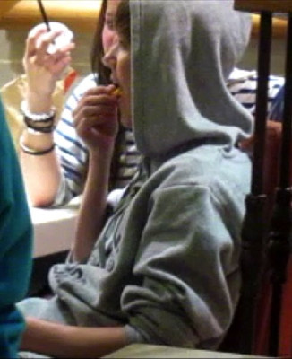 29.04 | Justin Bieber no Mcdonalds