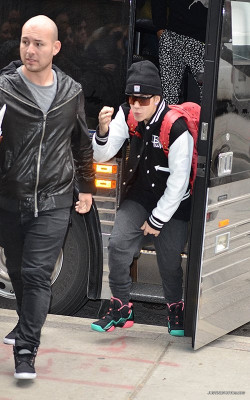 30.11 | Justin Bieber chegando em seu hotel em Toronto