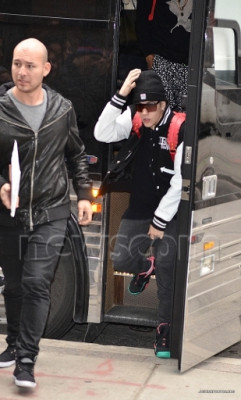 30.11 | Justin Bieber chegando em seu hotel em Toronto
